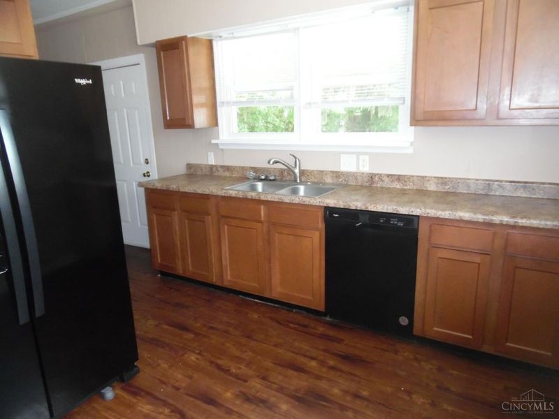 2004 Logan Avenue, Middletown, OH 45044 Photo 11