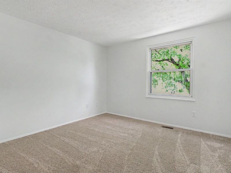 11442 Kary Lane, Forest Park, OH 45240 Photo 11