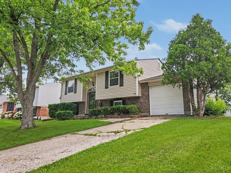 11442 Kary Lane, Forest Park, OH 45240 Photo 3