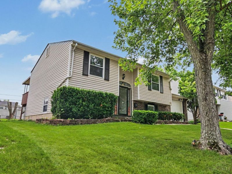 11442 Kary Lane, Forest Park, OH 45240 Photo 4