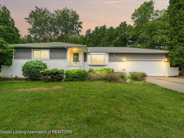 989 Onondaga Road, Holt, MI 48842