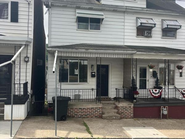 208 W 4TH Street, Mt. Carmel, PA 17851