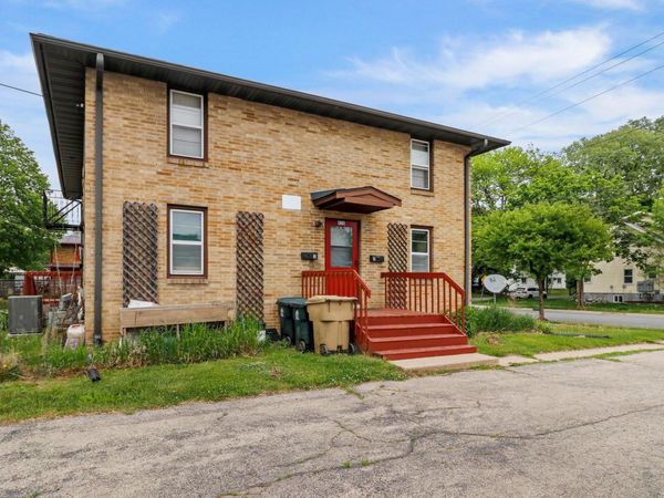 430 Oak Street, Madison, WI 53704