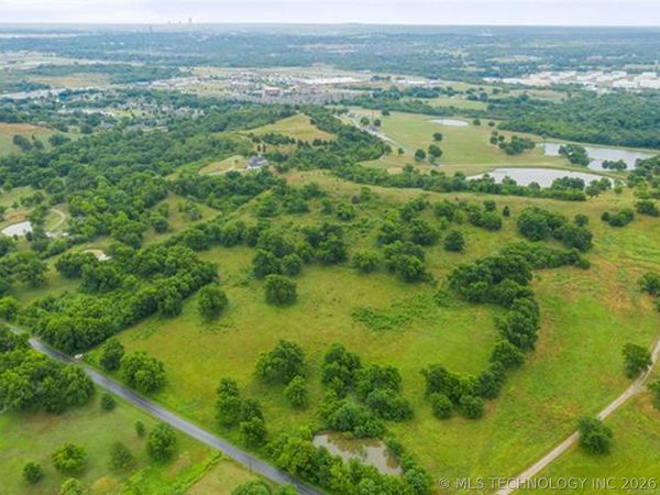 12933 S 33rd West Avenue , Glenpool, OK 74033