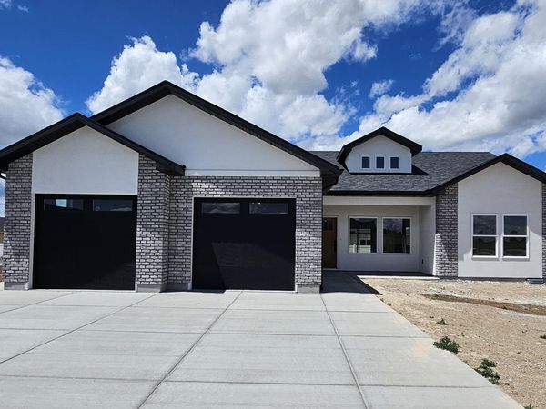 2015 Trae St, Jerome, ID 83338