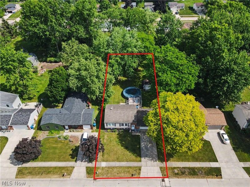 26930 Southwood Lane , Olmsted Falls, OH 44138 Photo 4