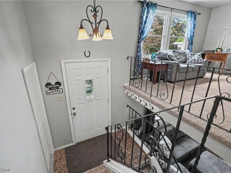 26930 Southwood Lane , Olmsted Falls, OH 44138 Photo 8