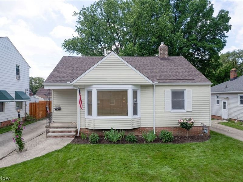 8111 Thornton Drive , Parma, OH 44129 Photo 3