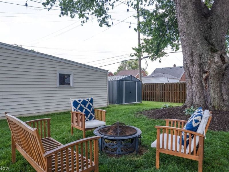 8111 Thornton Drive , Parma, OH 44129 Photo 38