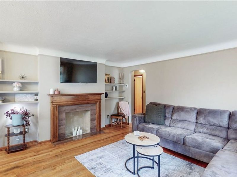 8111 Thornton Drive , Parma, OH 44129 Photo 4