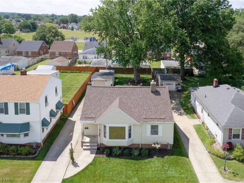 8111 Thornton Drive , Parma, OH 44129 Photo 47