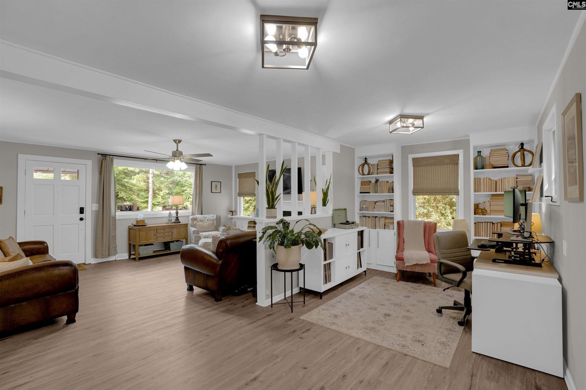 5318 Pinestraw Road  Photo 13