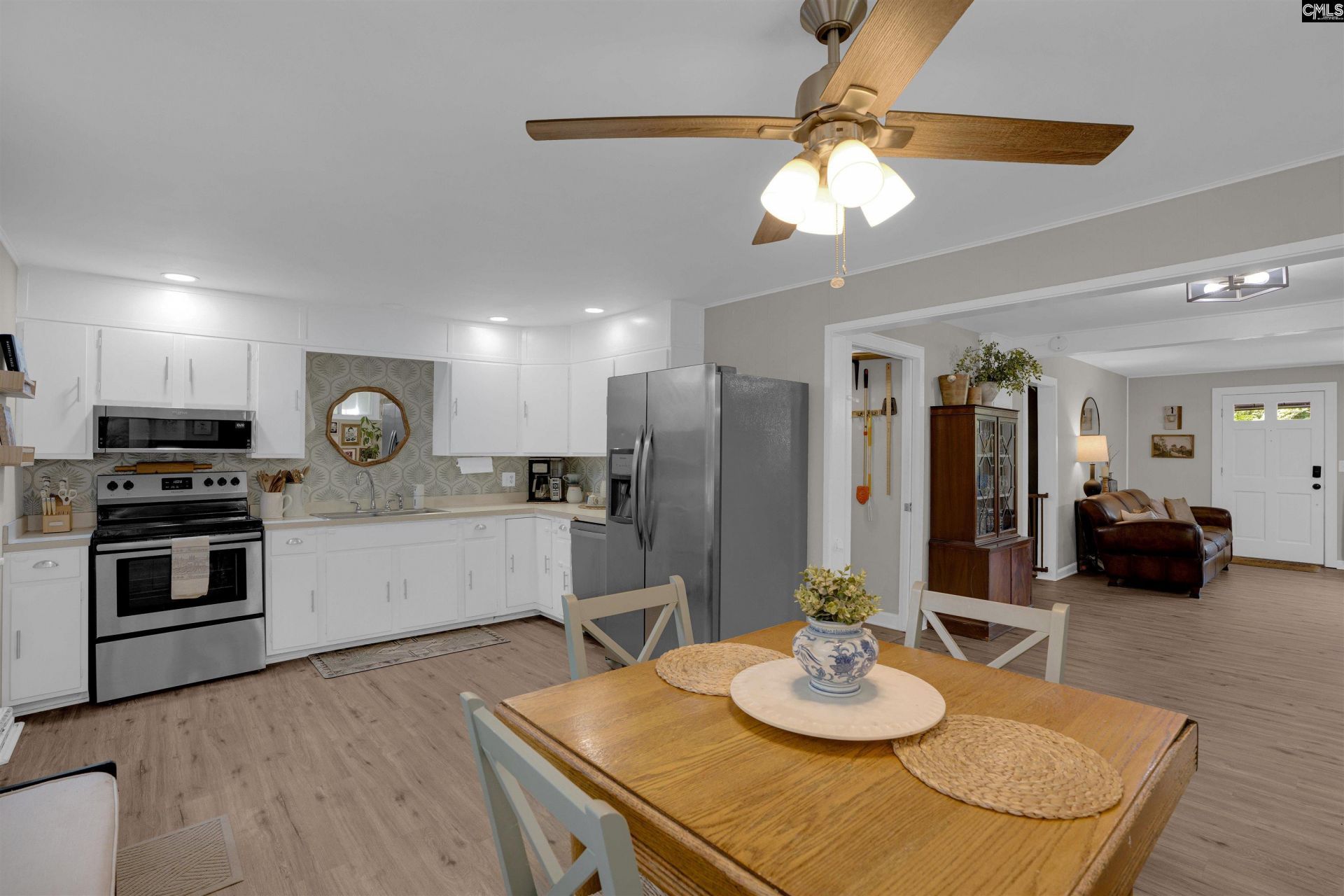 5318 Pinestraw Road  Photo 17
