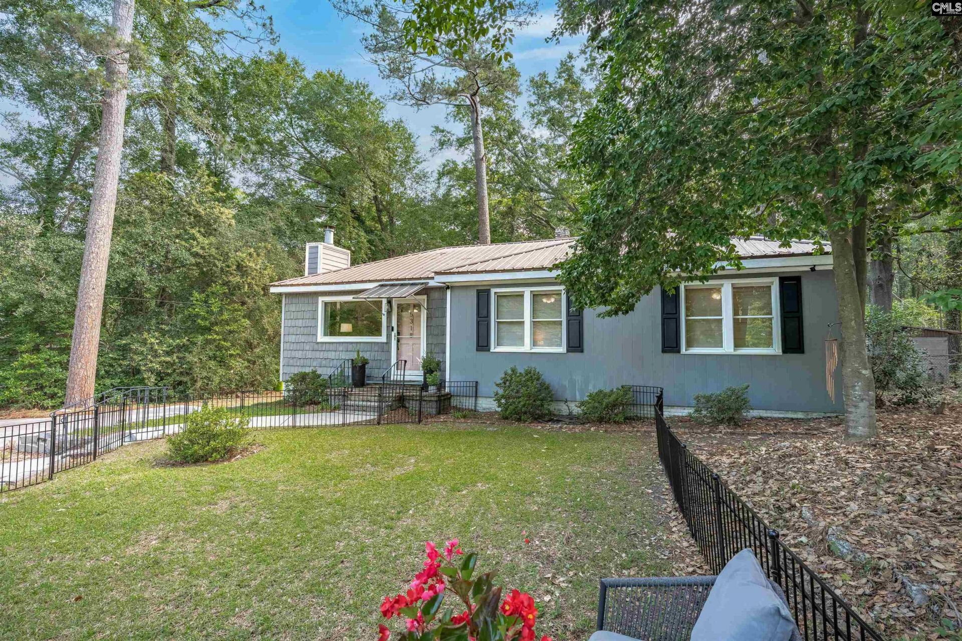 5318 Pinestraw Road  Photo 6