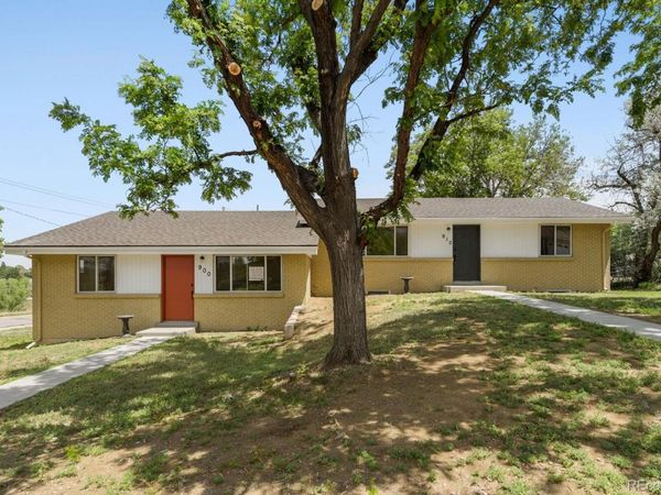 900 S Yarrow Street, Lakewood, CO 80226