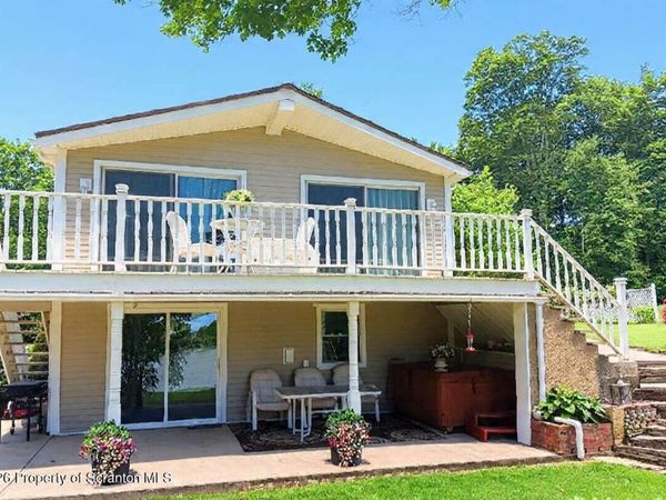 583 Lakeview Drive, Springville, PA 18844