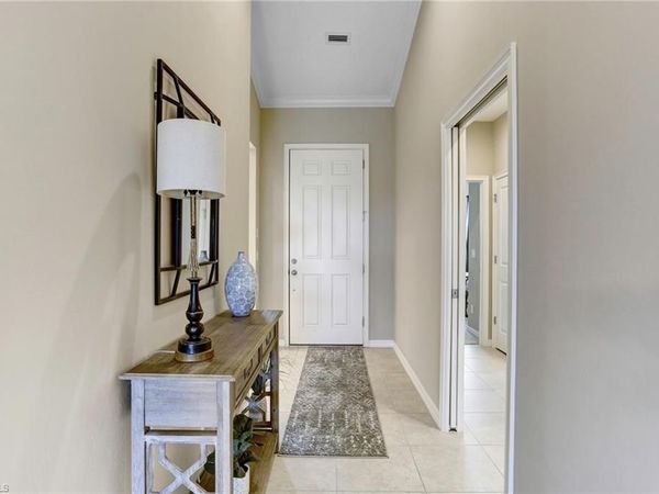 9433 Benvenuto CT, Unit 201, NAPLES, FL 34119
