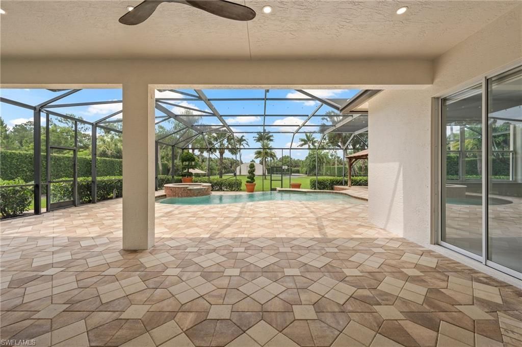 440 20th Ave Ne, Naples, FL 34120 Photo