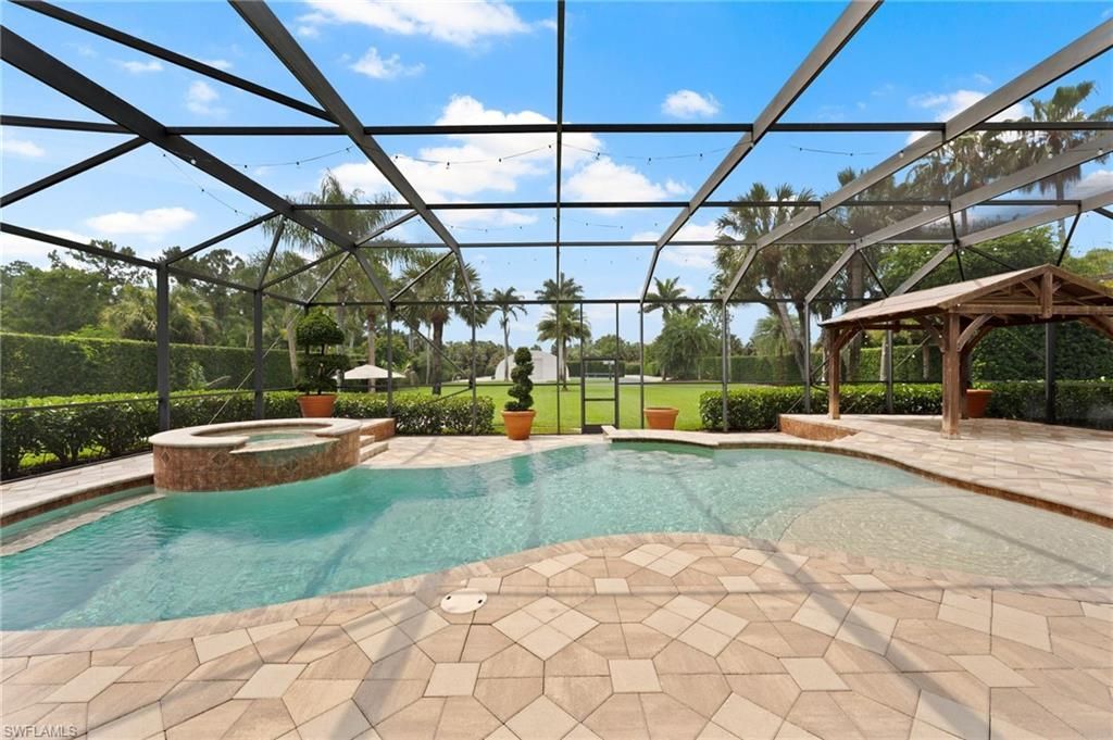 440 20th Ave Ne, Naples, FL 34120 Photo