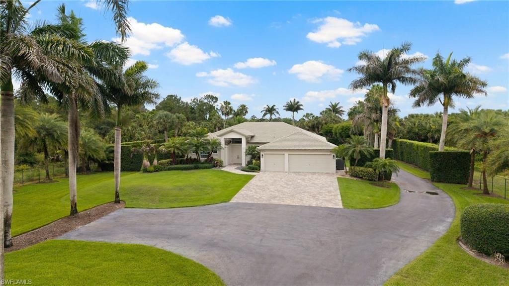 440 20th Ave Ne, Naples, FL 34120 Photo