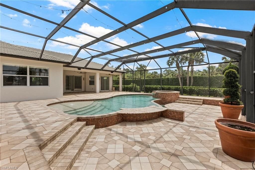 440 20th Ave Ne, Naples, FL 34120 Photo