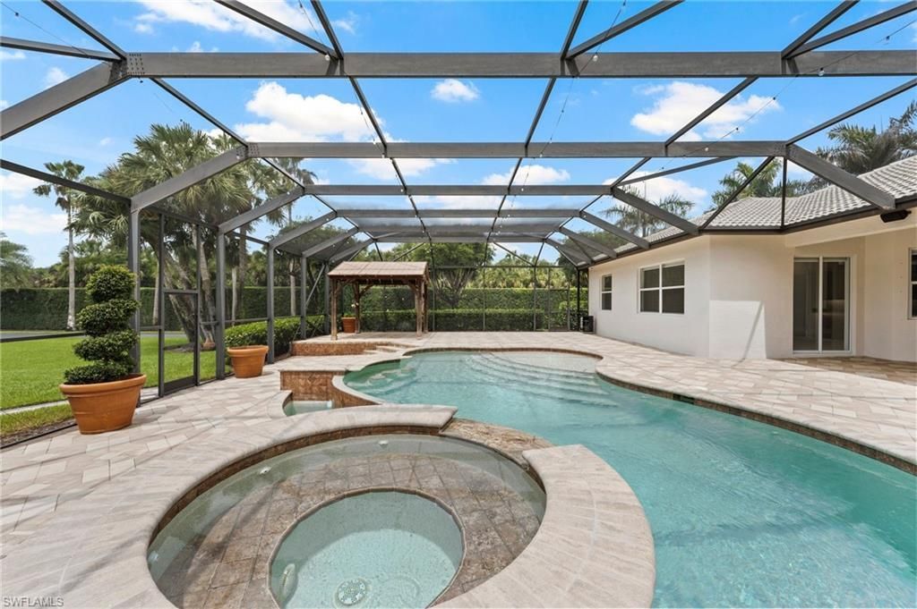 440 20th Ave Ne, Naples, FL 34120 Photo