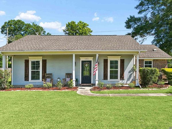 1311 Tallwood Dr, Baton Rouge, LA 70816