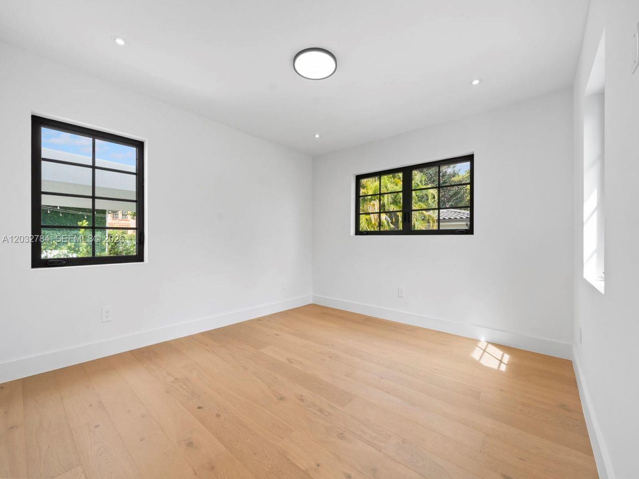 39 Palermo Ave , Coral Gables, FL 33134 Photo