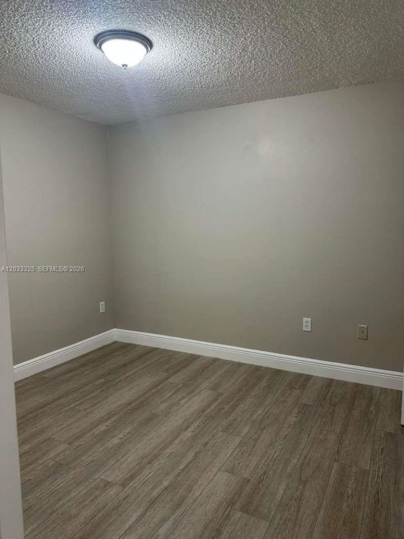 7832 Collins Ave , Unit 406, Miami Beach, FL 33141 Photo