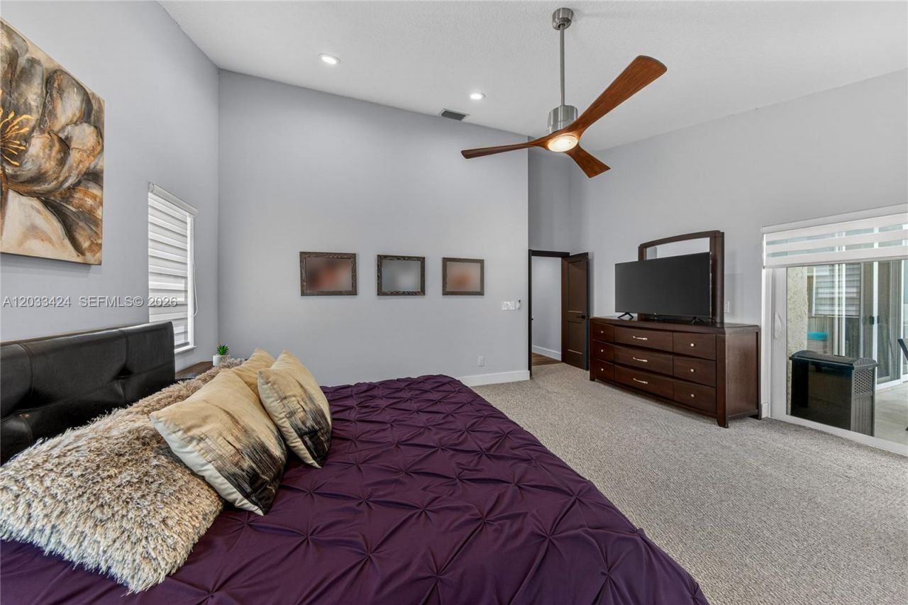 10761 NW 5th St, Plantation, FL 33324 Photo