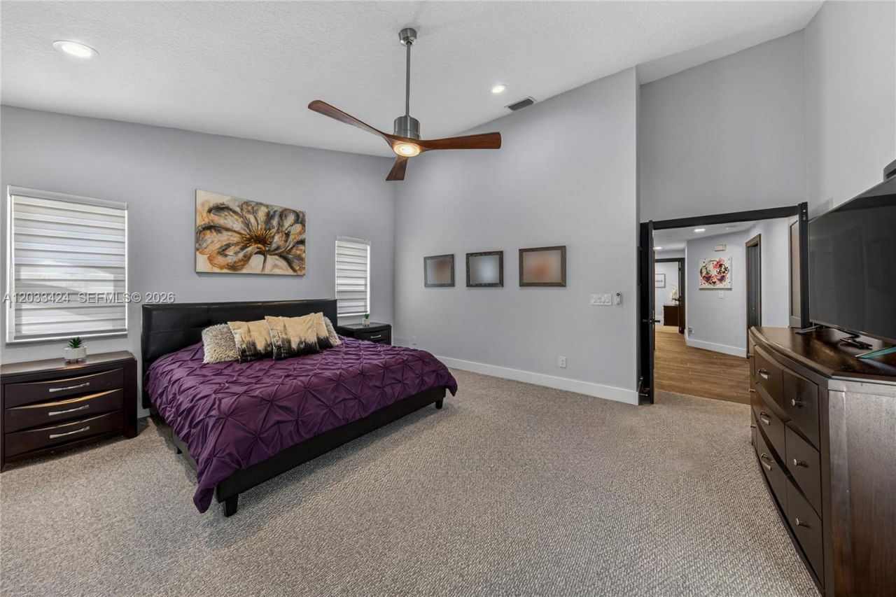 10761 NW 5th St, Plantation, FL 33324 Photo