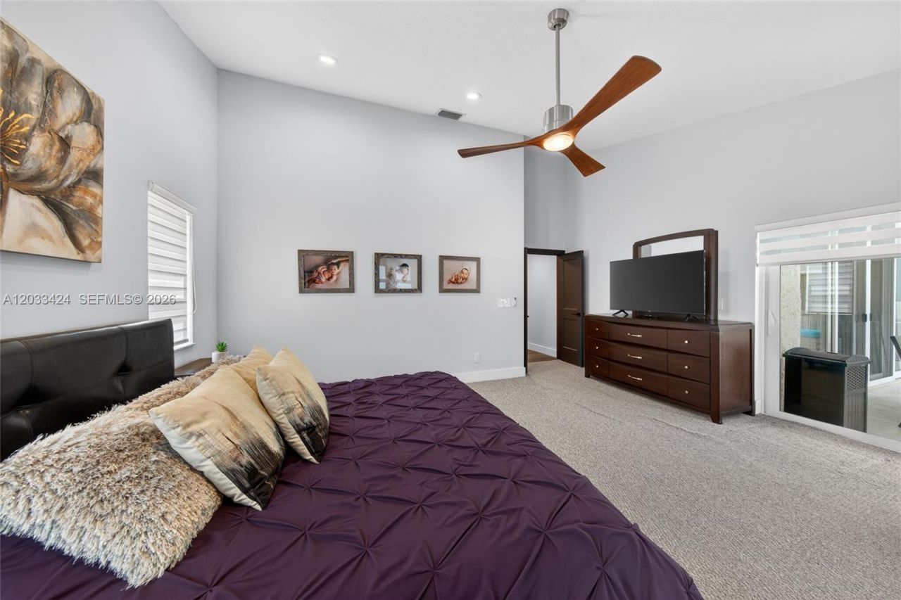 10761 NW 5th St, Plantation, FL 33324 Photo