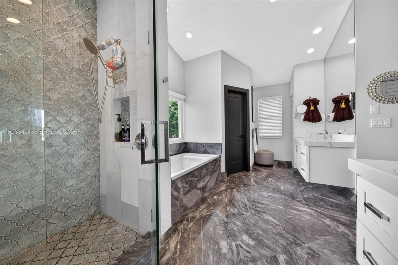 10761 NW 5th St, Plantation, FL 33324 Photo