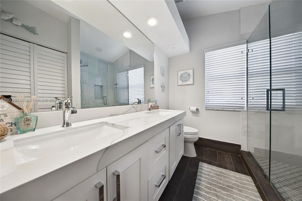 10761 NW 5th St, Plantation, FL 33324 Photo