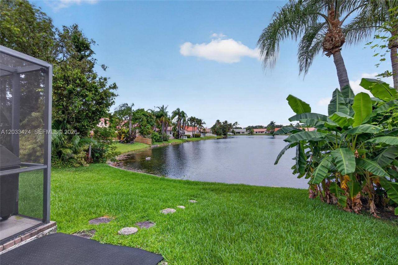 10761 NW 5th St, Plantation, FL 33324 Photo