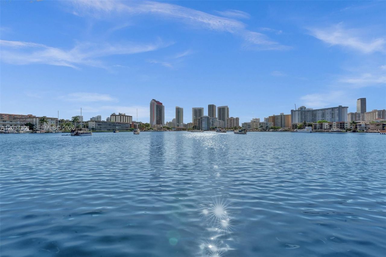 430 Golden Isles Dr , Unit 705, Hallandale Beach, FL 33009 Photo