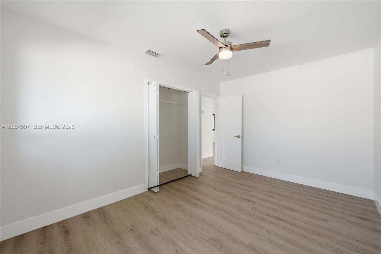 2731 NE 52nd St , Lighthouse Point, FL 33064 Photo