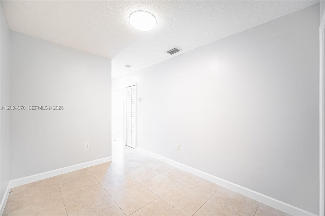 10210 SW 154th Pl , Unit 110-8, Miami, FL 33196 Photo