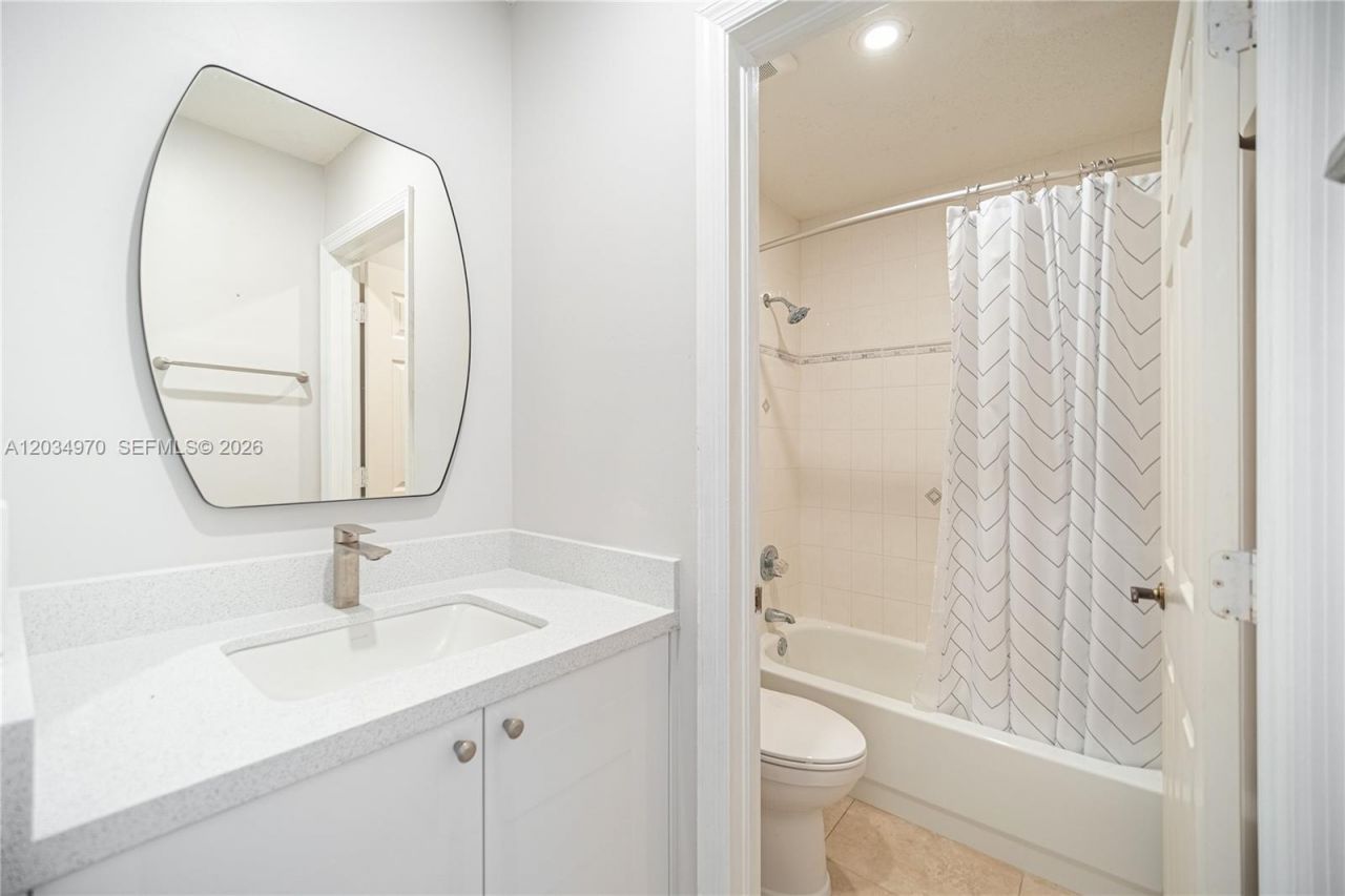 10210 SW 154th Pl , Unit 110-8, Miami, FL 33196 Photo
