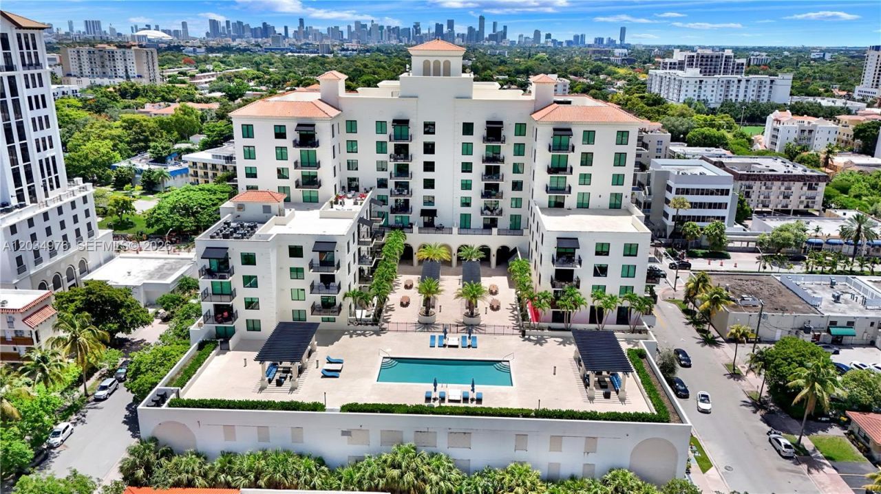 1300 Ponce De Leon Blvd , Unit 901, Coral Gables, FL 33134 Photo