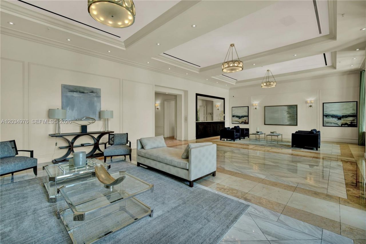 1300 Ponce De Leon Blvd , Unit 901, Coral Gables, FL 33134 Photo