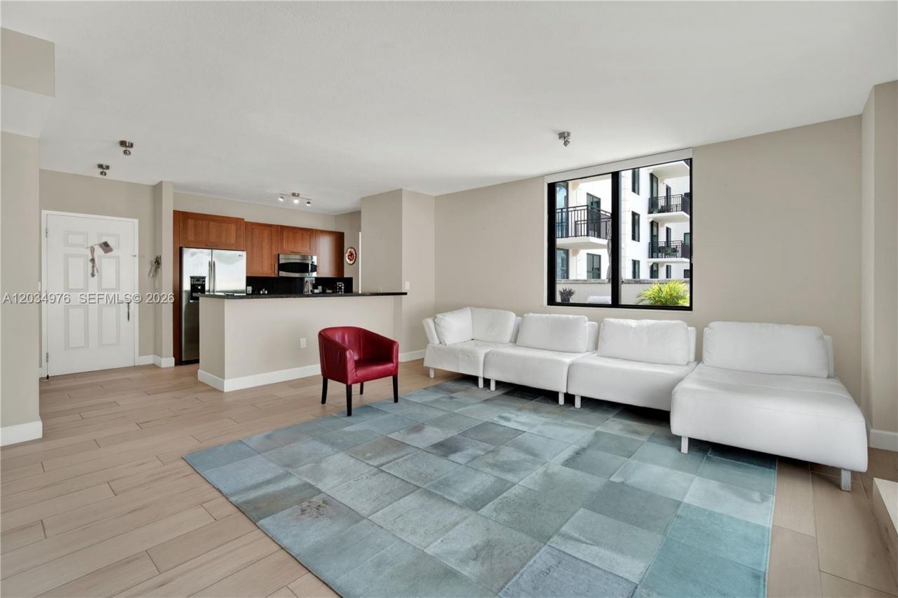 1300 Ponce De Leon Blvd , Unit 901, Coral Gables, FL 33134 Photo