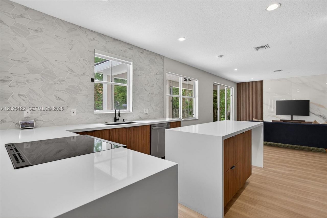 841 Lavender Cir , Weston, FL 33327 Photo