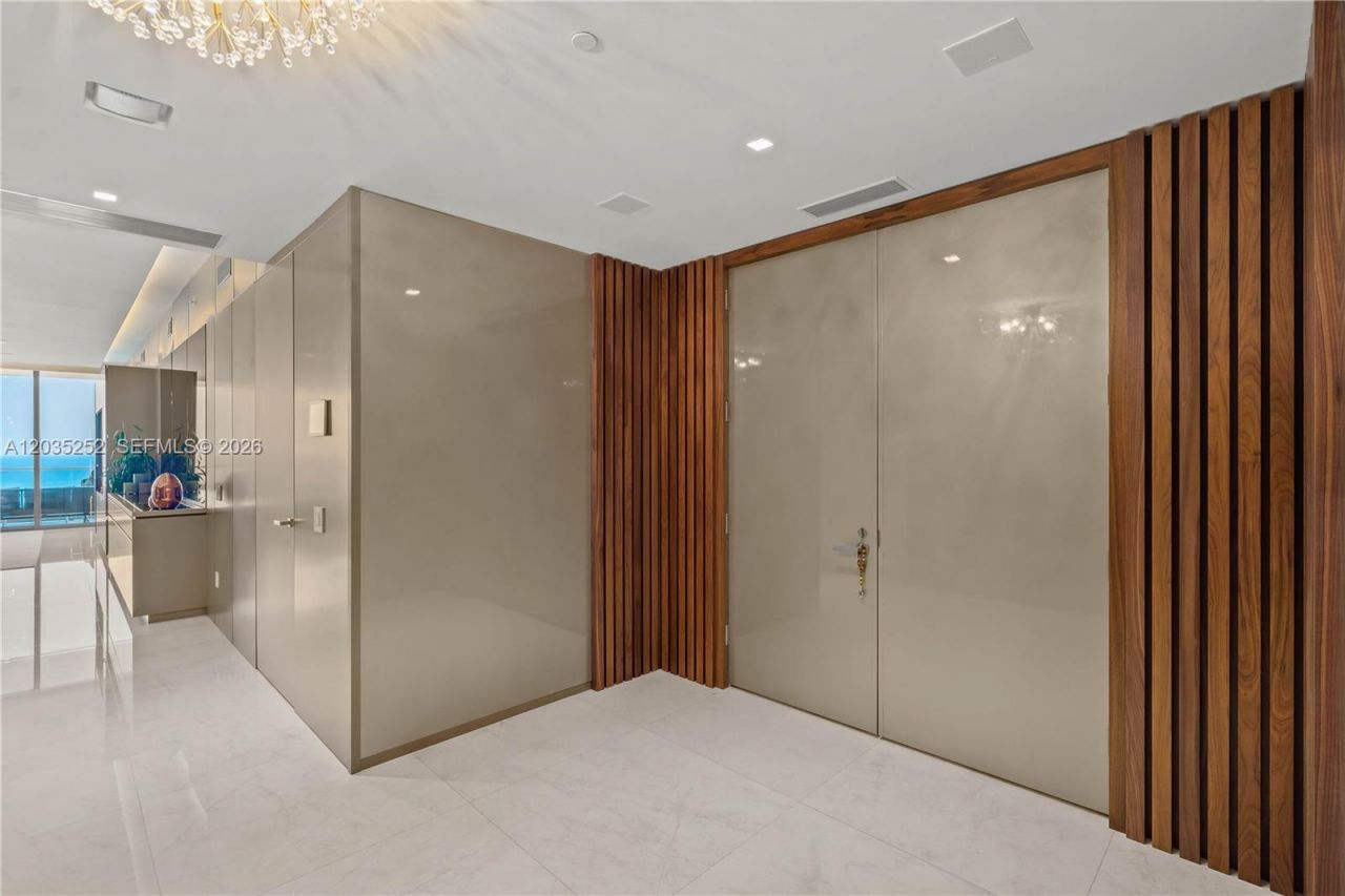 18975 Collins Ave , Unit 3603, Sunny Isles Beach, FL 33160 Photo
