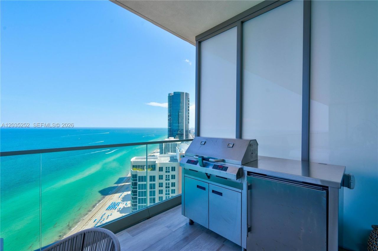 18975 Collins Ave , Unit 3603, Sunny Isles Beach, FL 33160 Photo
