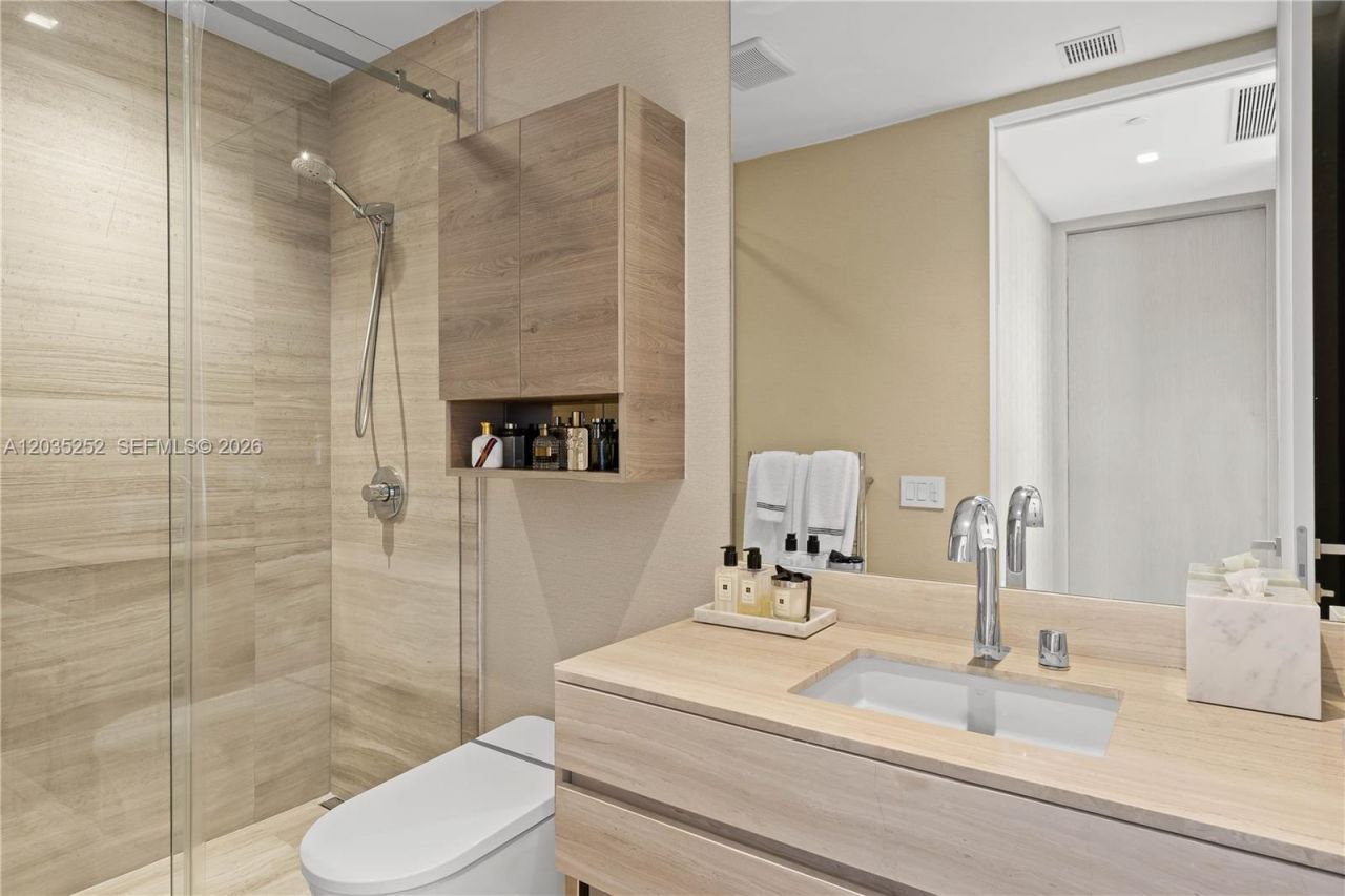 18975 Collins Ave , Unit 3603, Sunny Isles Beach, FL 33160 Photo