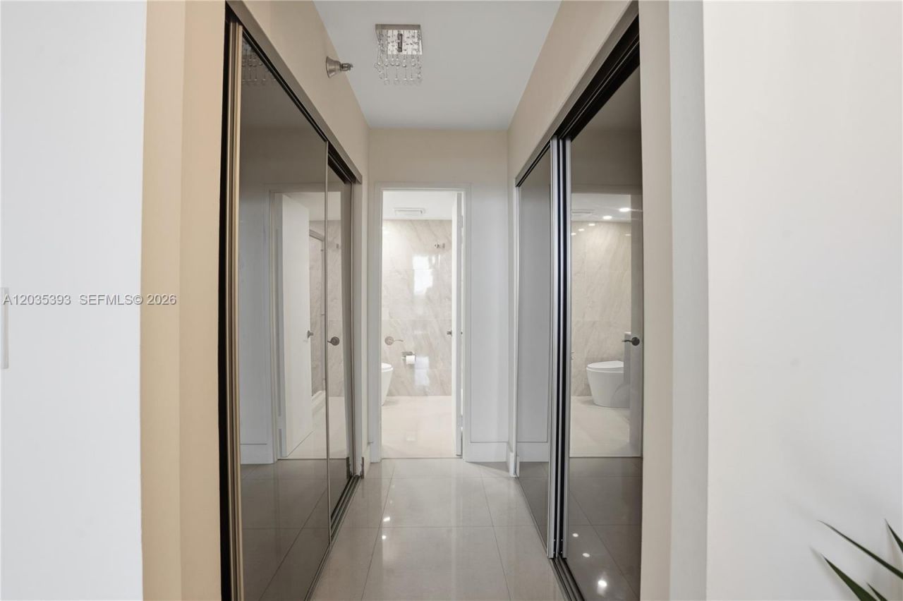 20505 E Country Club Dr , Unit 1739, Aventura, FL 33180 Photo