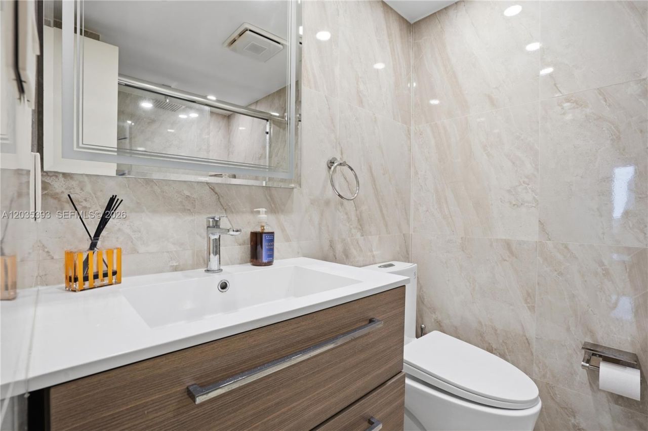 20505 E Country Club Dr , Unit 1739, Aventura, FL 33180 Photo