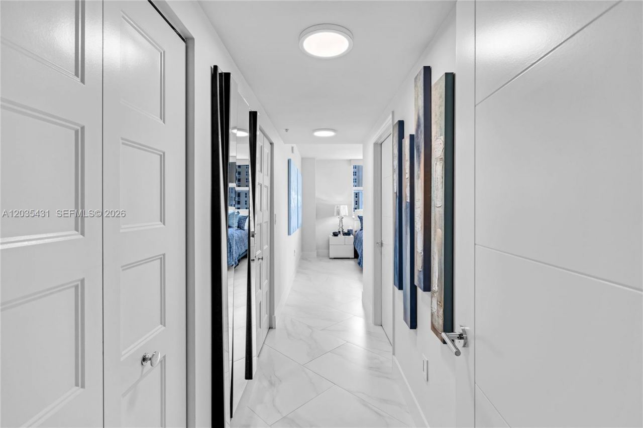 347 N New River Dr E , Unit 1904, Fort Lauderdale, FL 33301 Photo