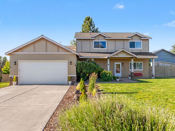 821 Quail Point Drive, Klamath Falls, OR 97601